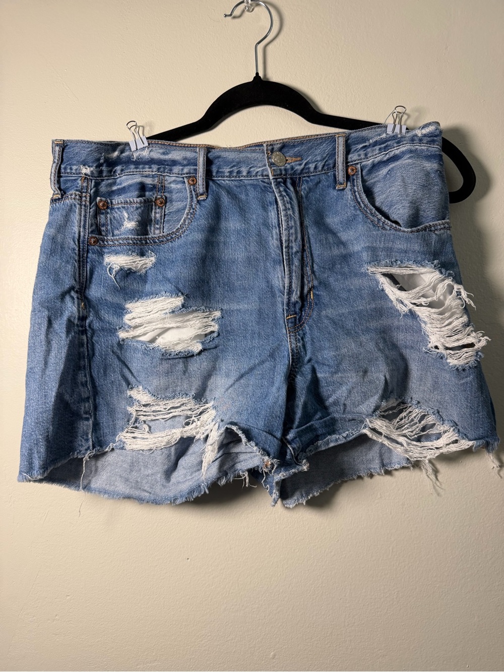 American Eagle High-Rise Distressed Denim Shorts - Light Blue